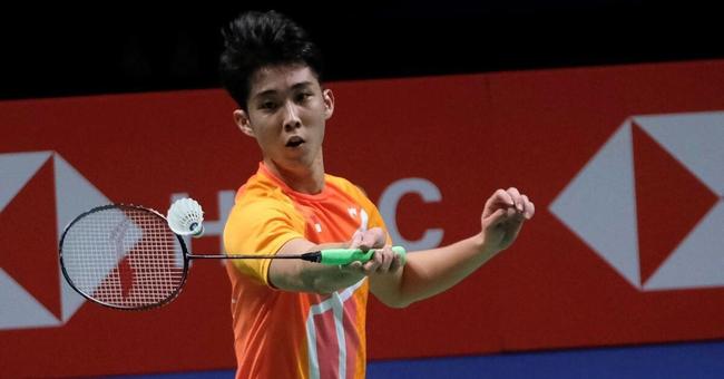 依旧把控着 依旧把控着