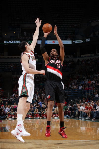 伤病困扰 伤病困扰