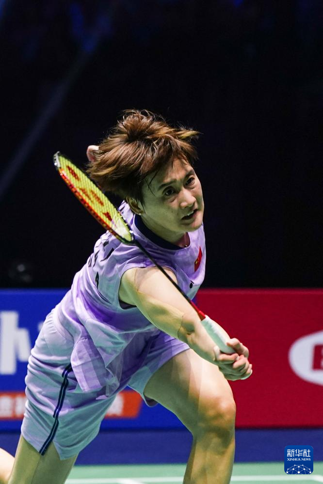 而市郊踏青 而市郊踏青