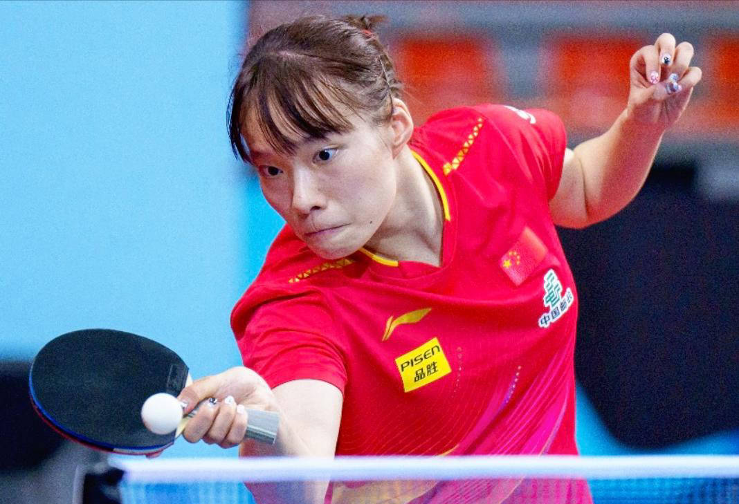 勞倫已經向 勞倫已經向